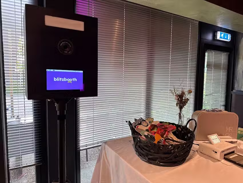 BlitzBooth | Photobooth huren