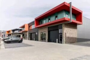 Combiframe by New Classics International