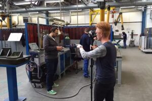 De Mannen Zonder Pak