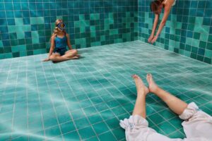 Flore Zo&eacute; Productions