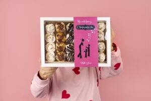 Hello Click Studio by Yessica Duque