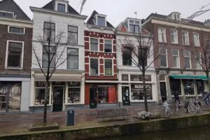 Lijst 37, lijstenmaker en kunsthandel