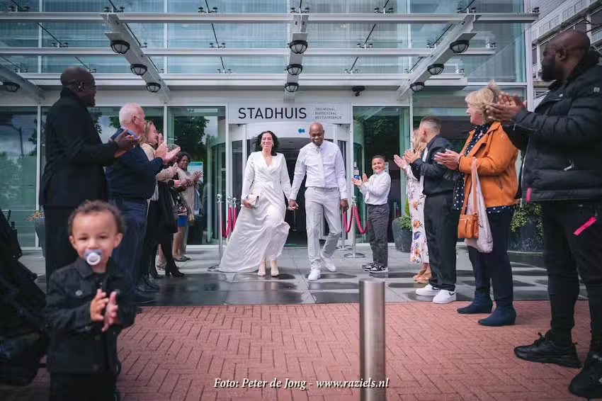 Razi&euml;ls &ndash; Fotograaf / Trouwfotograaf & Websites