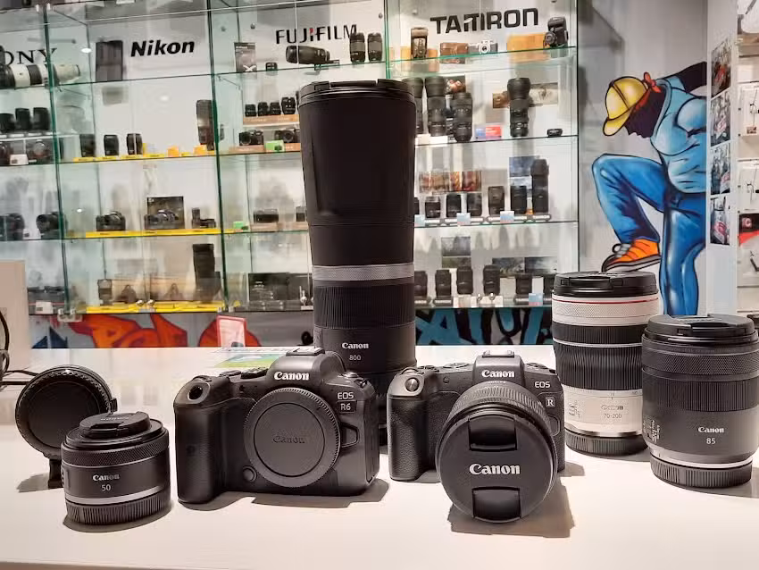 Ringfoto Meppel | Digitale camera kopen? Pasfoto’s maken wij zonder afspraak. Ook voor RDW.