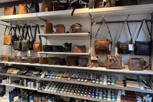 Schoenmakerij & Sleutelservice Gert Hennekes