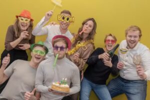Uniek Partyverhuur | Photobooths &ndash; Fotopalen &ndash; Lichtletters en Meer!