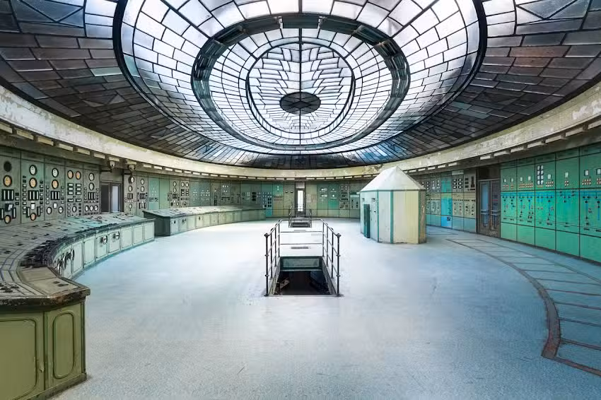 Urban Photography by Roman Robroek