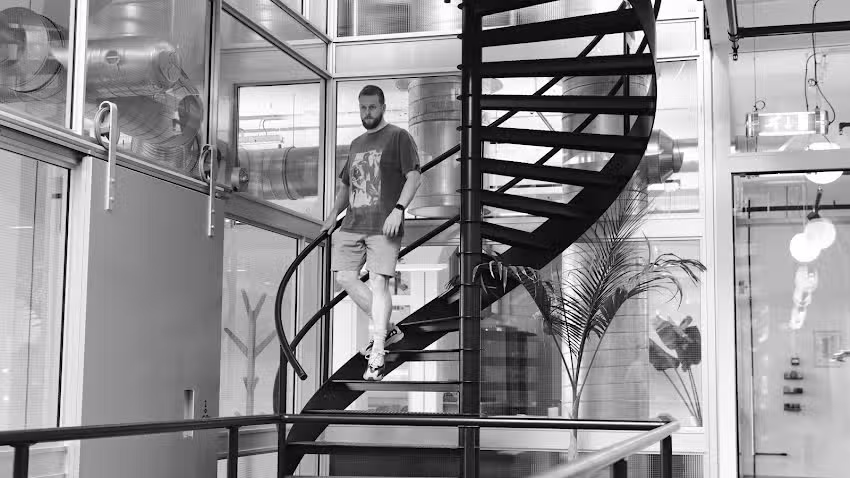 YesContent | Branding Studio